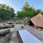 Роскошный шатер Glamping Serraiola Alta