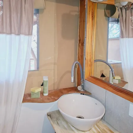 Glamping Serraiola Alta Luxe tent